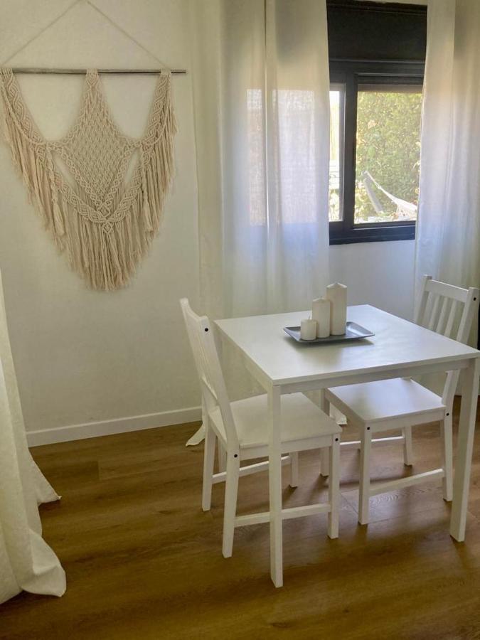 Shamaka'S Apartamento Kefar Hananya Exterior foto